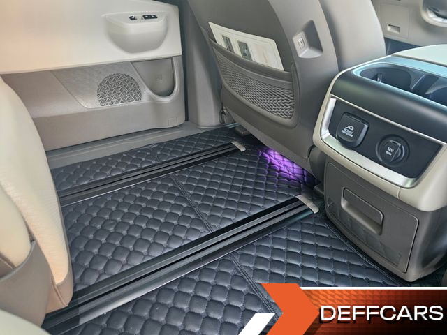 Kia CARNIVAL Diesel 7-Seater Signature купить на сайте DeffCars