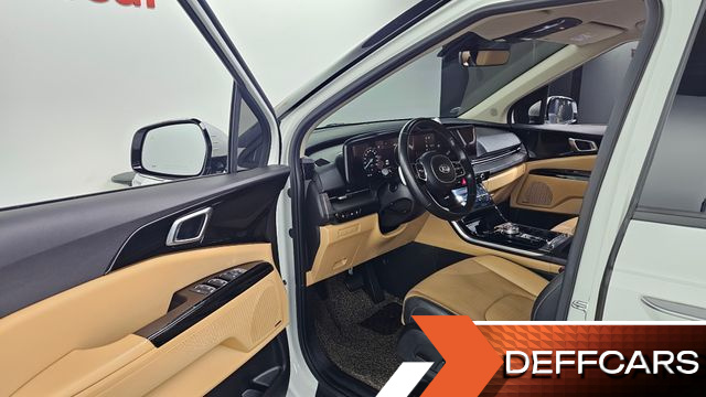 Kia CARNIVAL 9-Seater Noblesse купить на сайте DeffCars