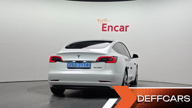 Tesla MODEL 3 Long Range AWD купить на сайте DeffCars