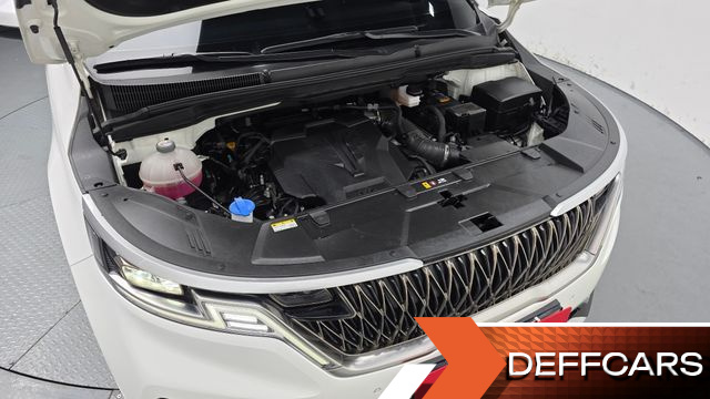 Kia CARNIVAL Gasoline 9-Seater Prestige купить на сайте DeffCars