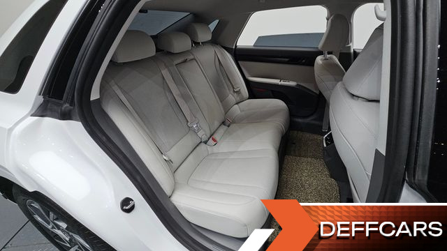 Hyundai GRANDEUR 2,5 Gasoline 2WD Premium купить на сайте DeffCars