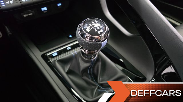Hyundai AVANTE 2.0 N купить на сайте DeffCars