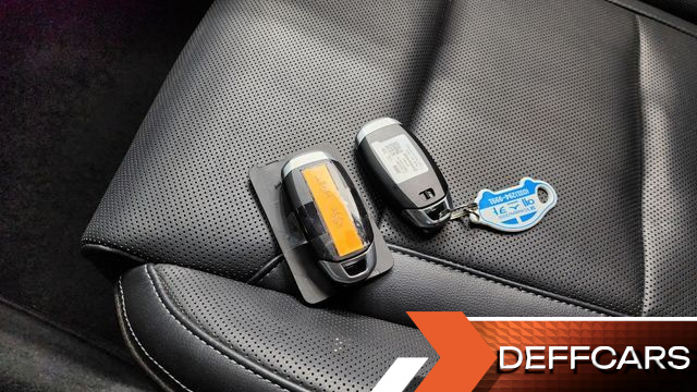 Hyundai GRANDEUR 3.0 Exclusive Special купить на сайте DeffCars
