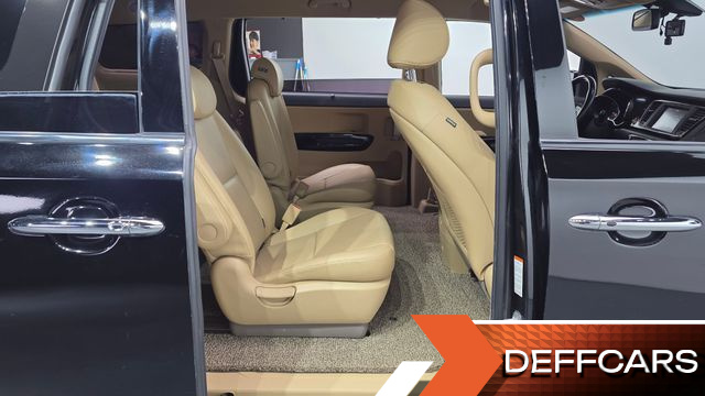 Kia CARNIVAL 9-Seater Prstige купить на сайте DeffCars