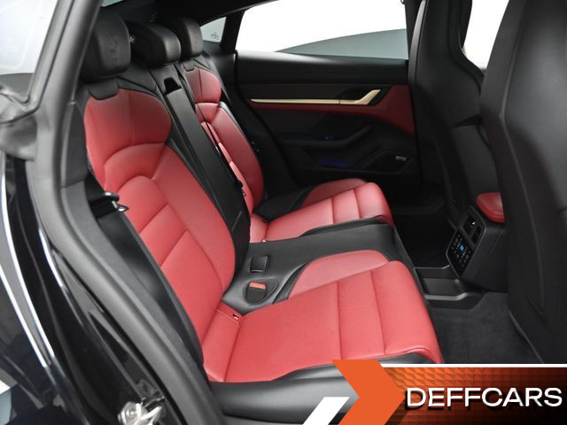 Porsche TAYCAN Turbo S купить на сайте DeffCars