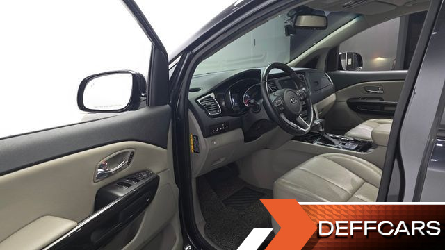 Kia CARNIVAL 9-Seater Noblesse Special купить на сайте DeffCars