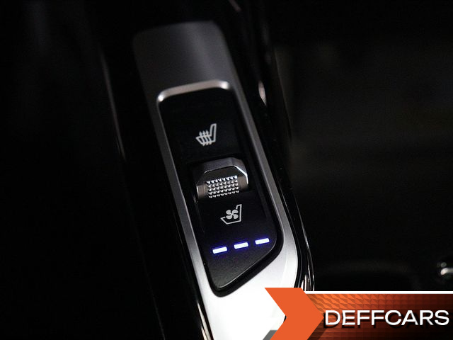 Kia SORENTO Diesel 2.2 4WD Prestige купить на сайте DeffCars