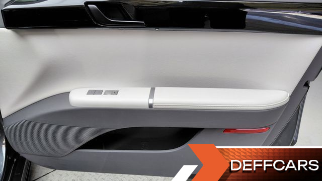 Hyundai GRANDEUR 2,5 Gasoline 2WD Premium купить на сайте DeffCars