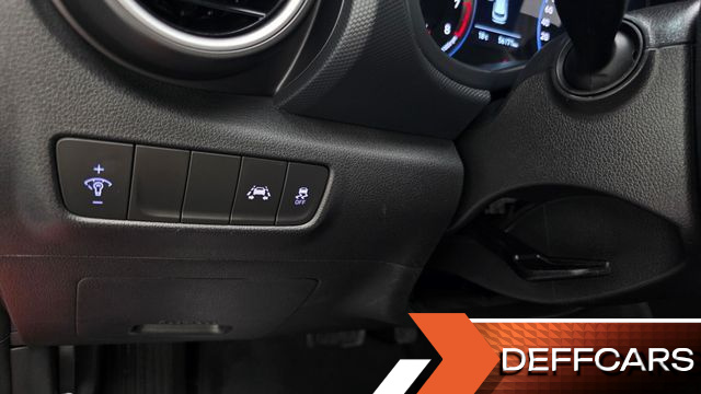 Hyundai KONA 1.6 Turbo 2WD Premium купить на сайте DeffCars