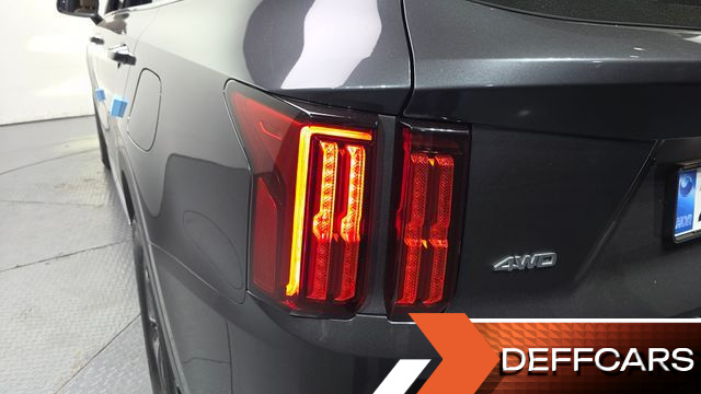 Kia SORENTO HEV 1.6 4WD Prestige купить на сайте DeffCars