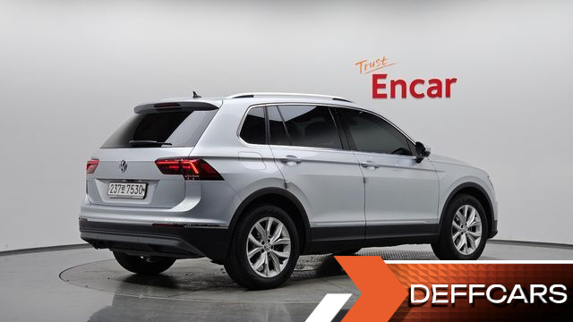 Volkswagen TIGUAN 2.0 TDI Premium купить на сайте DeffCars