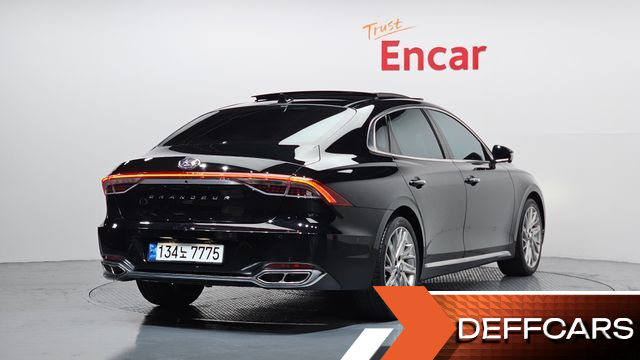 Hyundai GRANDEUR 3.3 Calligraphy купить на сайте DeffCars