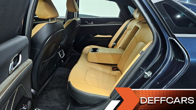 Kia K5 Signature купить на сайте DeffCars