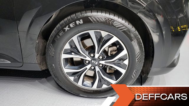 Kia CARNIVAL 9-Seater Noblesse купить на сайте DeffCars