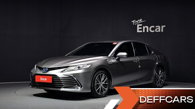 Toyota CAMRY 2.5 XLE Hybrid купить на сайте DeffCars