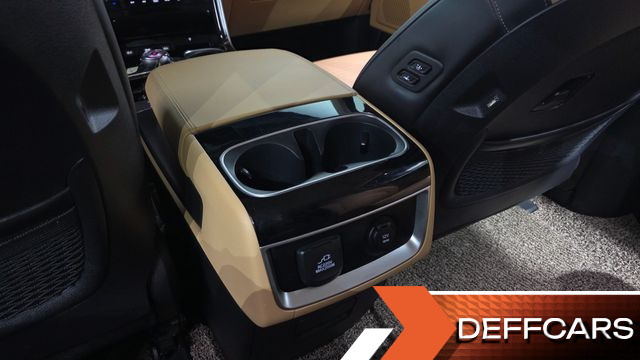 Kia CARNIVAL Gasoline 9-Seater Signature купить на сайте DeffCars