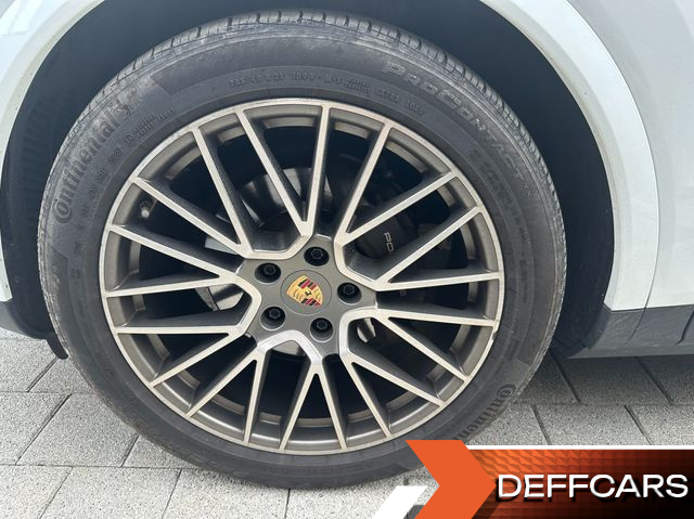 Porsche CAYENNE 3.0 купить на сайте DeffCars