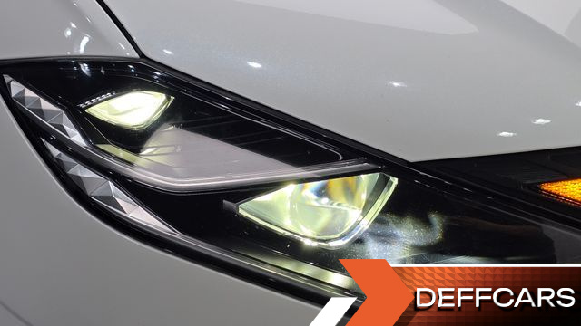 Hyundai GRANDEUR 3.3 Calligraphy купить на сайте DeffCars