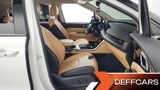Kia CARNIVAL 9-Seater Noblesse купить на сайте DeffCars