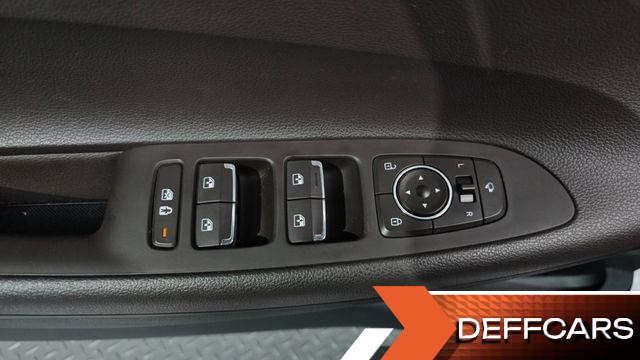 Hyundai GRANDEUR 2.5 Premium Choice купить на сайте DeffCars