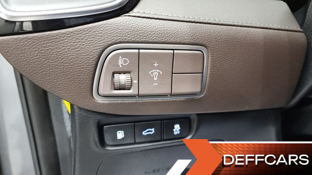 Hyundai GRANDEUR Premium купить на сайте DeffCars