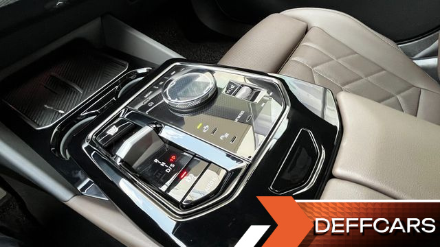 BMW 5-SERIES 520i M Sport купить на сайте DeffCars