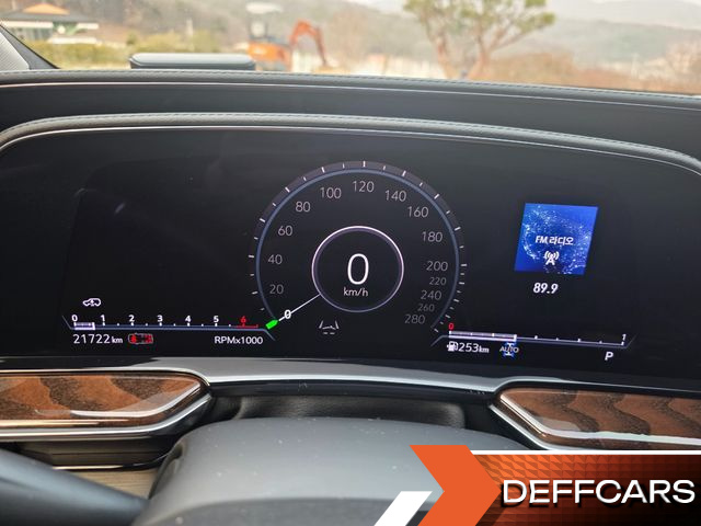 Cadillac ESCALADE 6.2 ESV ESV Sports Platinum купить на сайте DeffCars