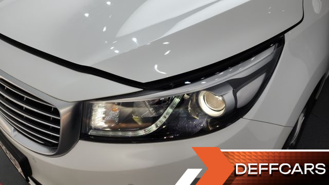 Kia CARNIVAL 9-seater Noblesse купить на сайте DeffCars