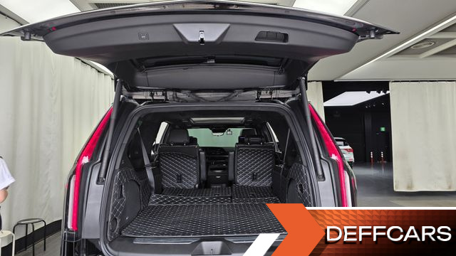 Cadillac ESCALADE 6.2 ESV ESV Premium Luxury Platinum купить на сайте DeffCars