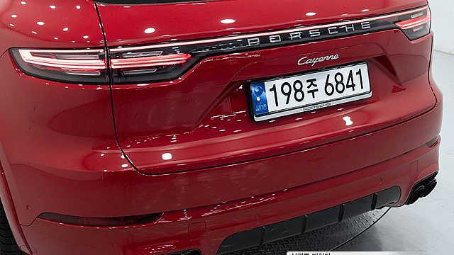 Porsche CAYENNE 3.0 купить на сайте DeffCars