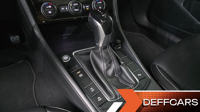 Volkswagen JETTA 1.5 TSI Prestige купить на сайте DeffCars