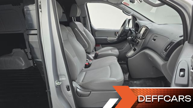 Hyundai STAREX Van 3-Seater Smart купить на сайте DeffCars
