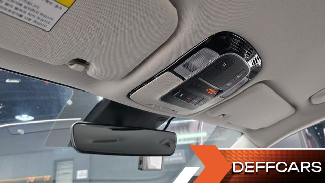 Hyundai SONATA 1.6 Turbo Premium Family купить на сайте DeffCars