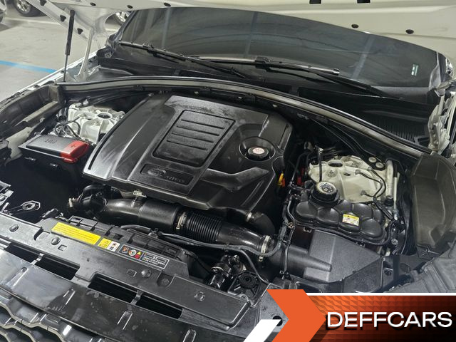 Land Rover RANGE ROVER VELAR 2.0 P250 R-Dynamic SE купить на сайте DeffCars