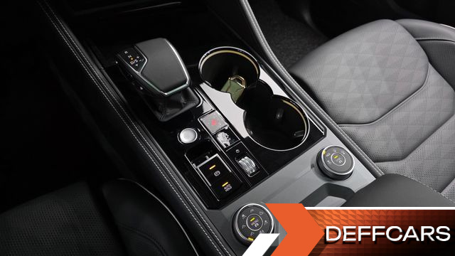 Volkswagen TOUAREG 3.0 TDI Prestige купить на сайте DeffCars
