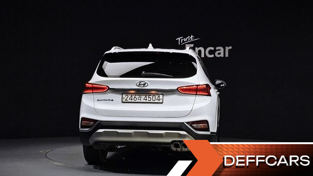 Hyundai SANTAFE Diesel 2.0 2WD Exclusive купить на сайте DeffCars