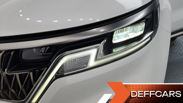 Kia CARNIVAL 9-Seater Noblesse купить на сайте DeffCars