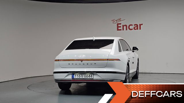Hyundai GRANDEUR 2,5 Gasoline 2WD Premium купить на сайте DeffCars