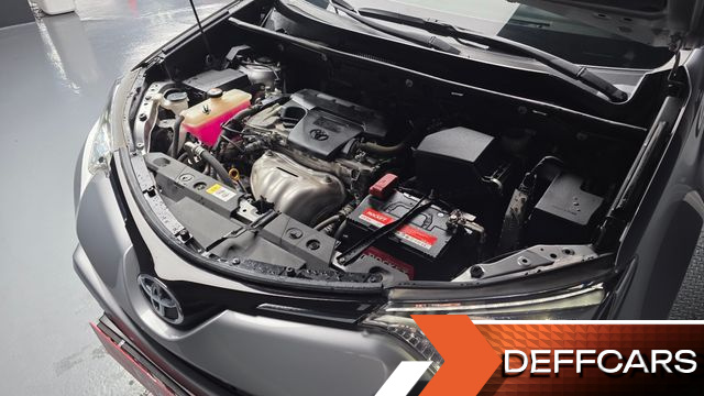 Toyota RAV4 2.5 2WD 4th купить на сайте DeffCars