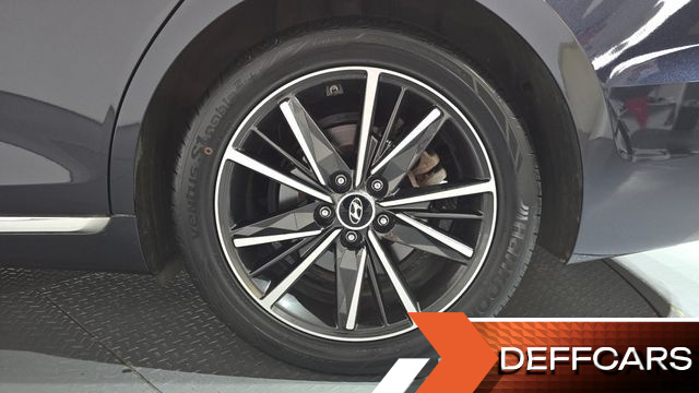 Hyundai GRANDEUR 2.5 Le Blanc купить на сайте DeffCars