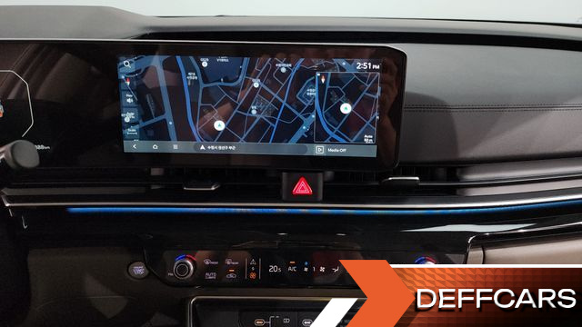Kia CARNIVAL Gasoline 7-Seater Signature купить на сайте DeffCars
