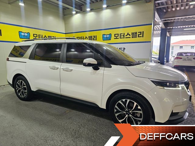 Kia CARNIVAL 9-Seater Prestige купить на сайте DeffCars