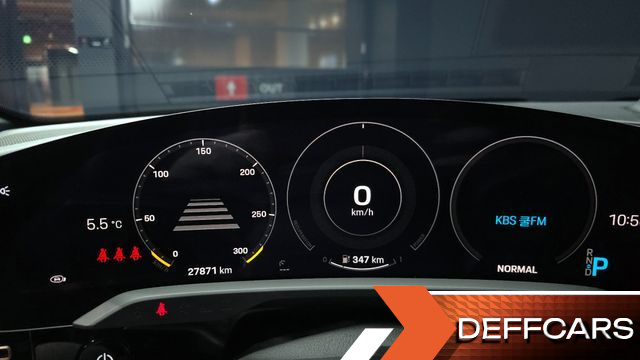 Porsche TAYCAN Base купить на сайте DeffCars