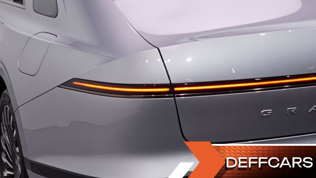 Hyundai GRANDEUR 2,5 Gasoline 2WD Calligraphy купить на сайте DeffCars