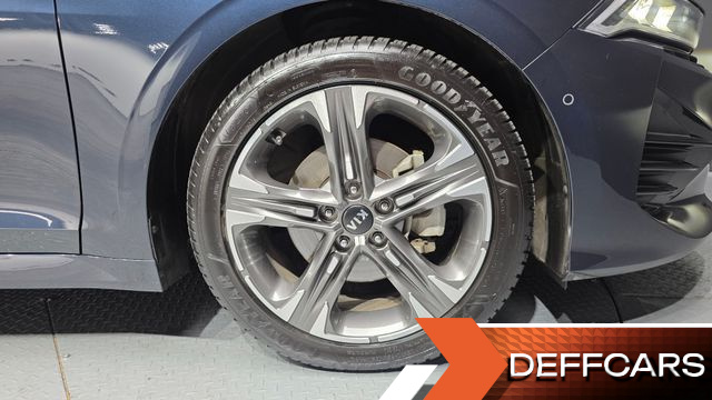 Kia K5 2.0 Signature купить на сайте DeffCars