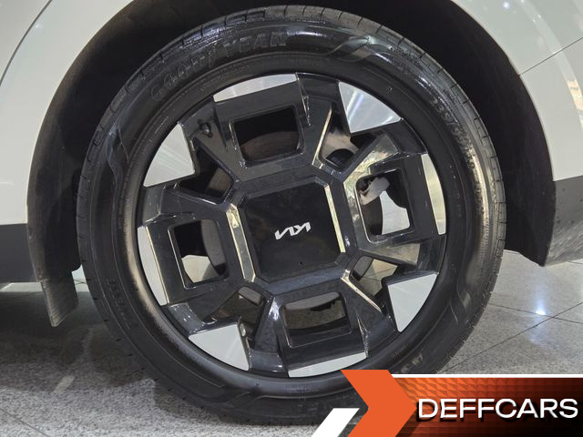 Kia CARNIVAL 7-Seater Outdoor Noblesse купить на сайте DeffCars