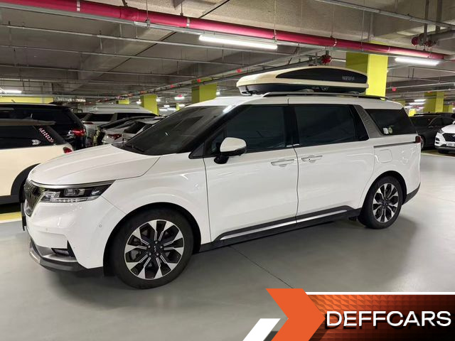 Kia CARNIVAL Diesel 7-Seater Signature купить на сайте DeffCars