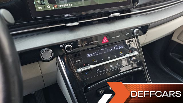 Kia CARNIVAL 9-Seater Noblesse купить на сайте DeffCars