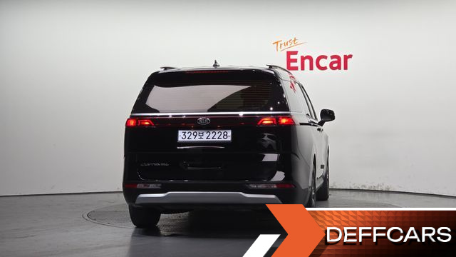 Kia CARNIVAL 9-Seater Prestige купить на сайте DeffCars