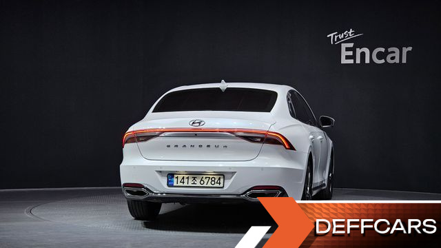 Hyundai GRANDEUR 2.5 Le Blanc купить на сайте DeffCars